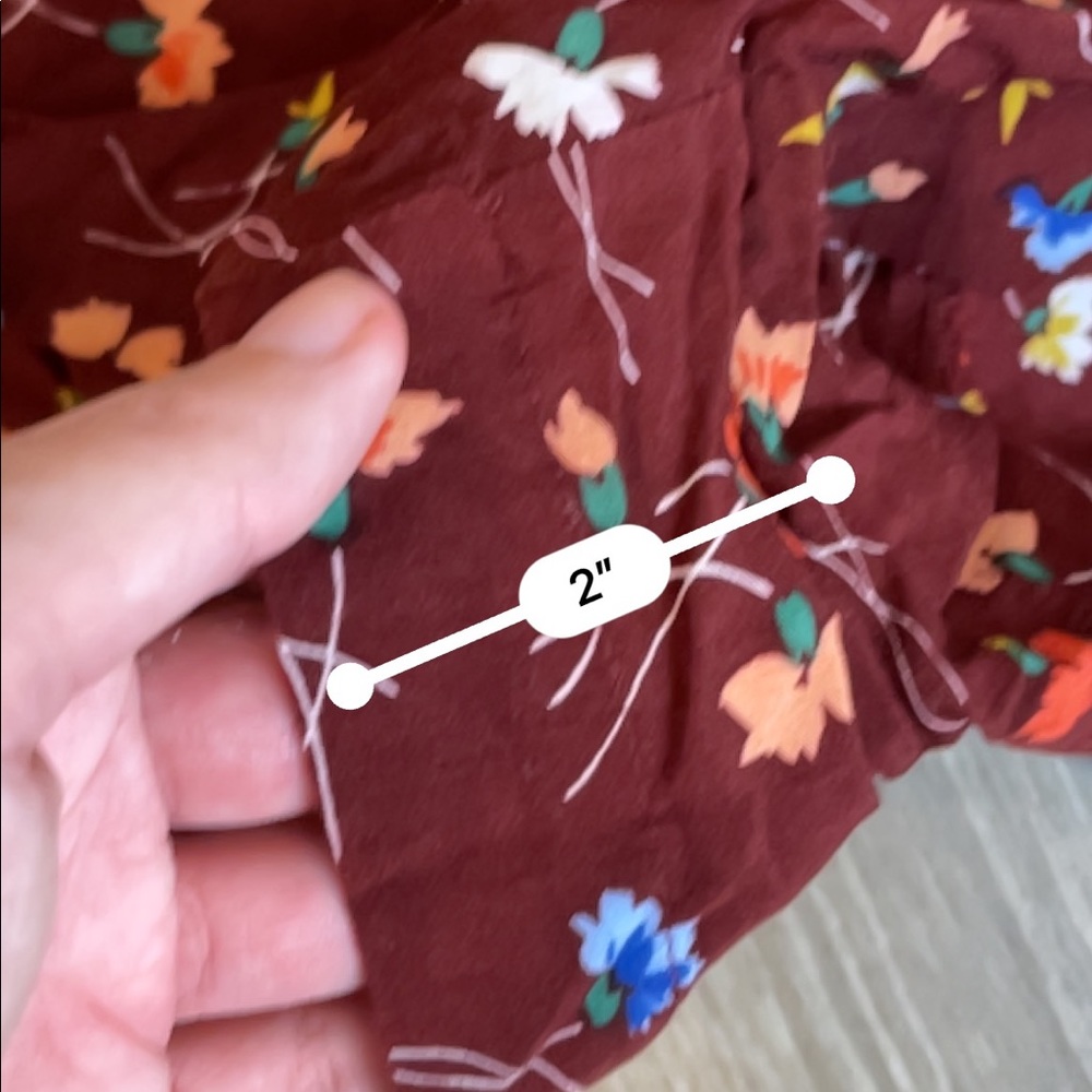 Madewell button-front romper in painted carnations - Picture 7 of 7